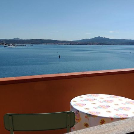 Appartamentino Panoramico...Con Finestra Sul Mare! La Maddalena  Eksteriør bilde