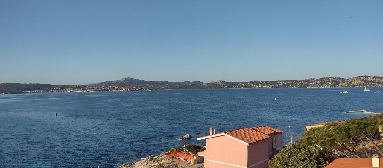 Appartamentino Panoramico...Con Finestra Sul Mare! La Maddalena  Eksteriør bilde