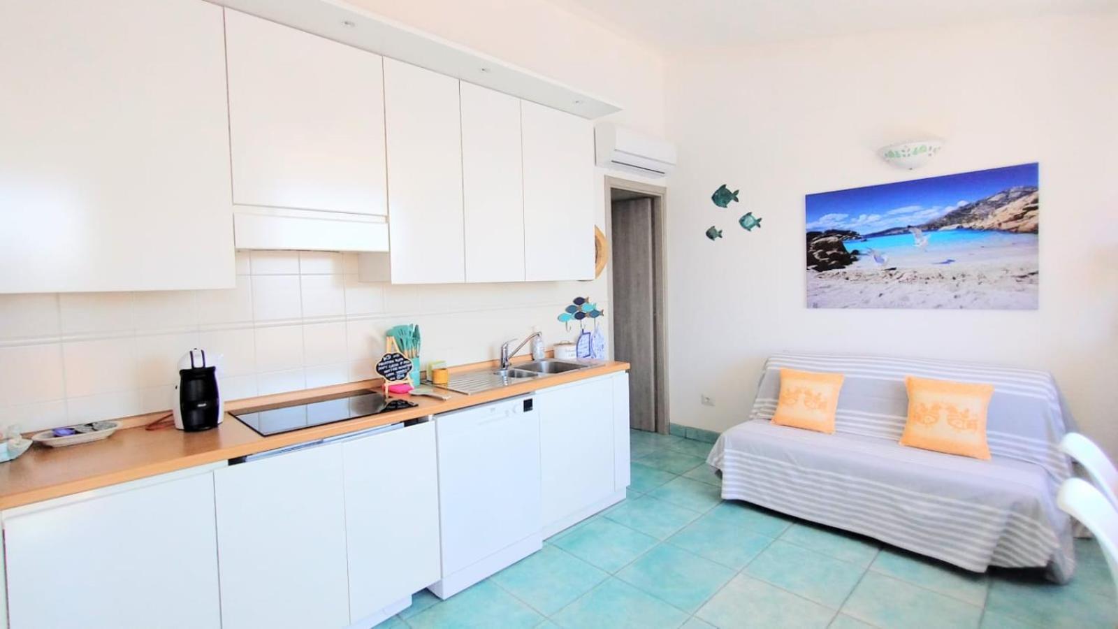 Appartamentino Panoramico...Con Finestra Sul Mare! La Maddalena  Eksteriør bilde