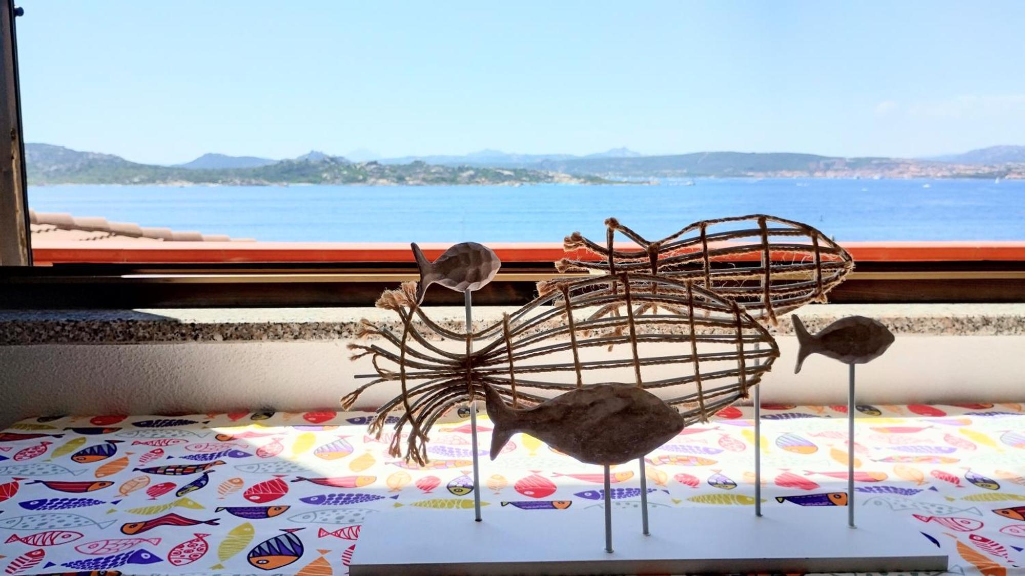Appartamentino Panoramico...Con Finestra Sul Mare! La Maddalena  Eksteriør bilde